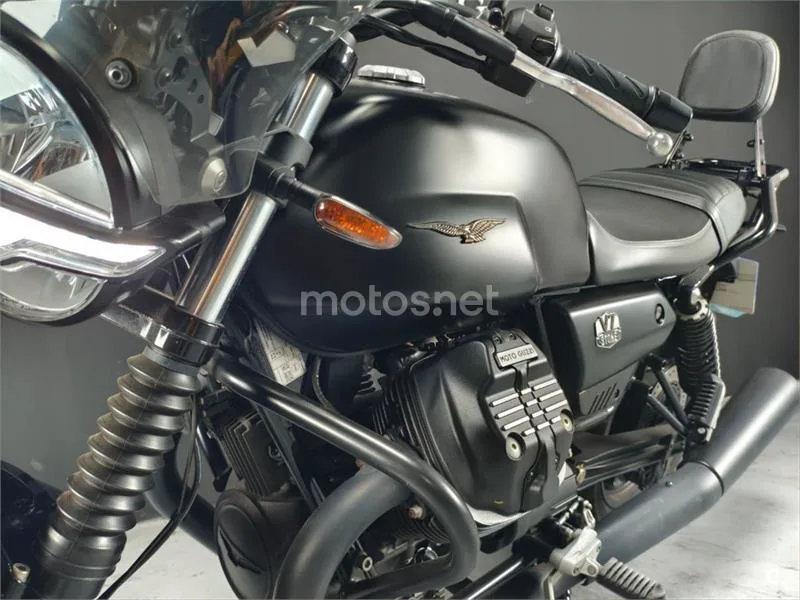 Moto Guzzi V7 – Vista 16