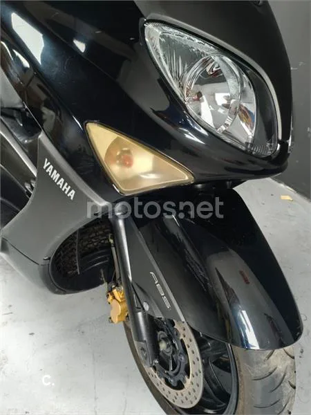 Yamaha TMAX 500 – Vista 12