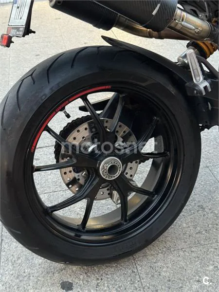 Ducati Monster 796 – Vista 8