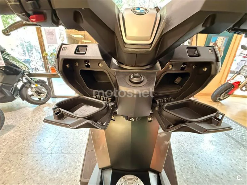 BMW C 400 GT – Vista 16