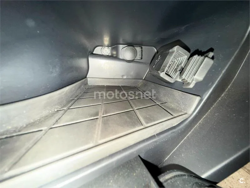 BMW C 400 GT – Vista 17