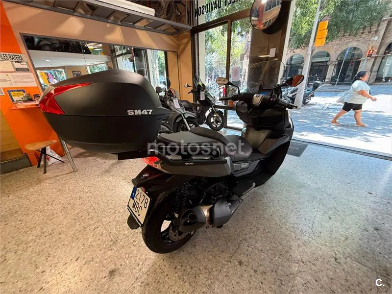 BMW C 400 GT – Vista 7