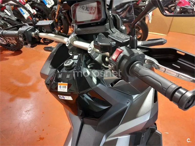 Honda X-ADV – Vista 6