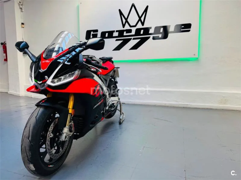 Aprilia RSV4 Factory – Vista 3