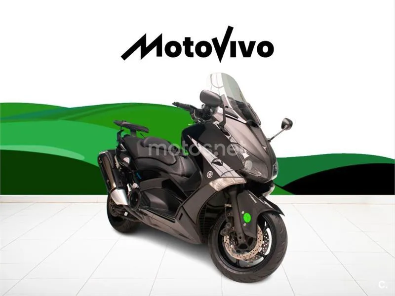 Yamaha TMAX 530 – Vista 8