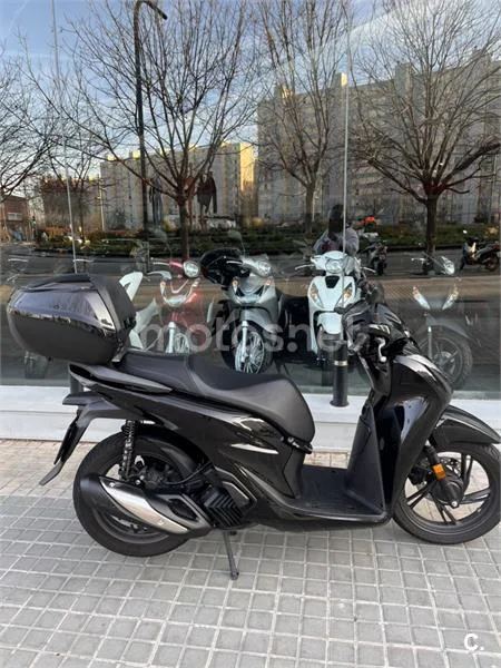 Honda SH125i – Vista 2