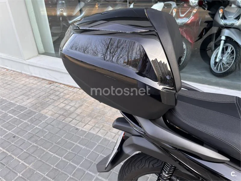 Honda SH125i – Vista 7