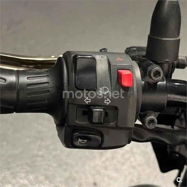Kawasaki ER-6N – Vista 9