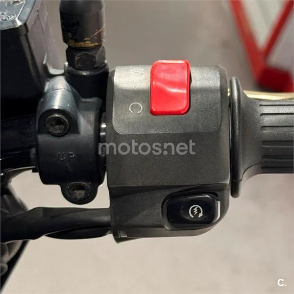 Kawasaki ER-6N – Vista 10