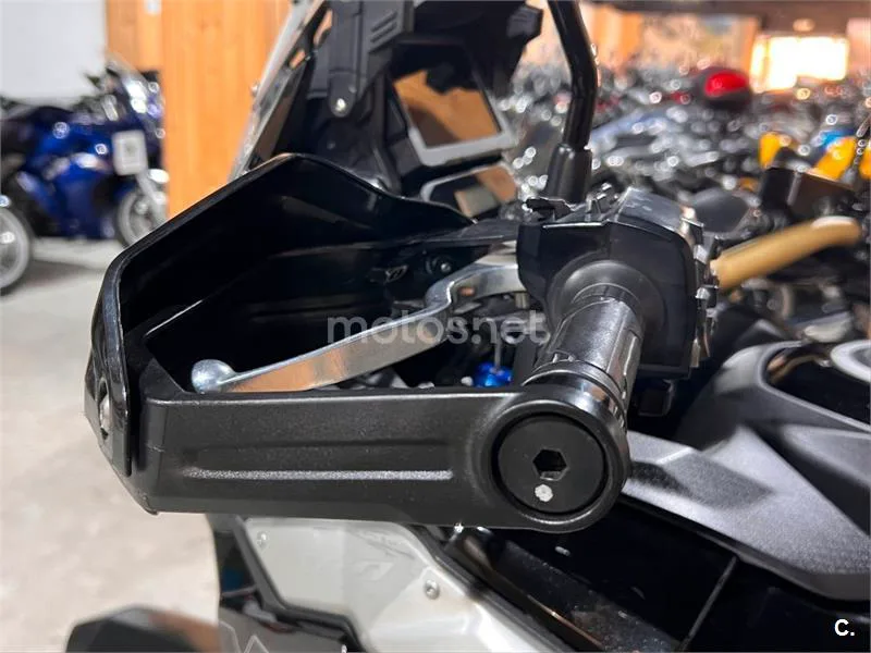 Honda CRF 1100L Africa Twin – Vista 45