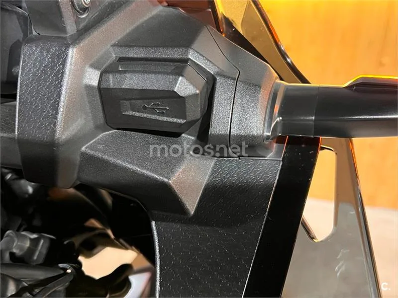 Honda CRF 1100L Africa Twin – Vista 62