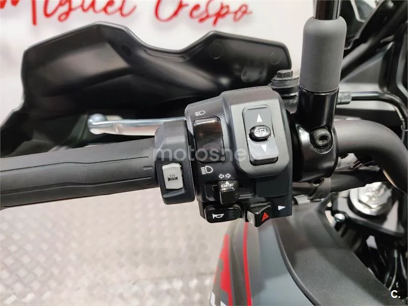Kawasaki Versys – Vista 8