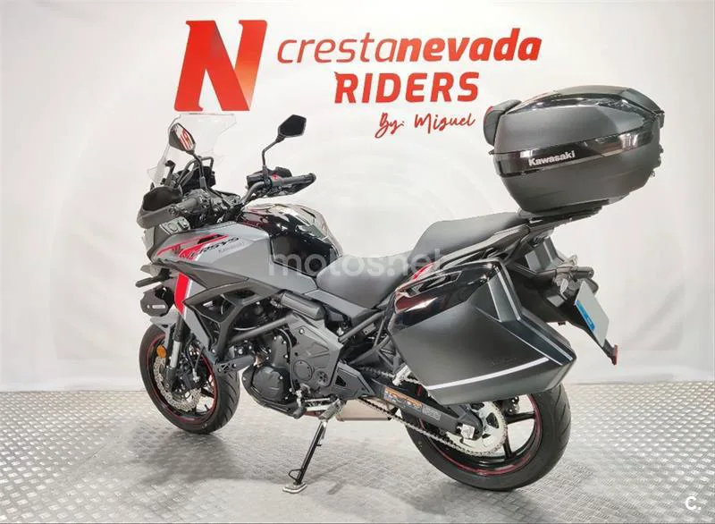 Kawasaki Versys – Vista 10