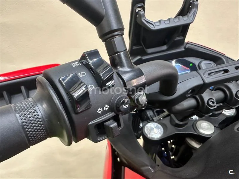 Yamaha Tracer 7 – Vista 8