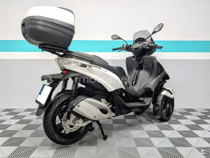 Piaggio MP3 Yourban 300 LT Sport – Vista 7