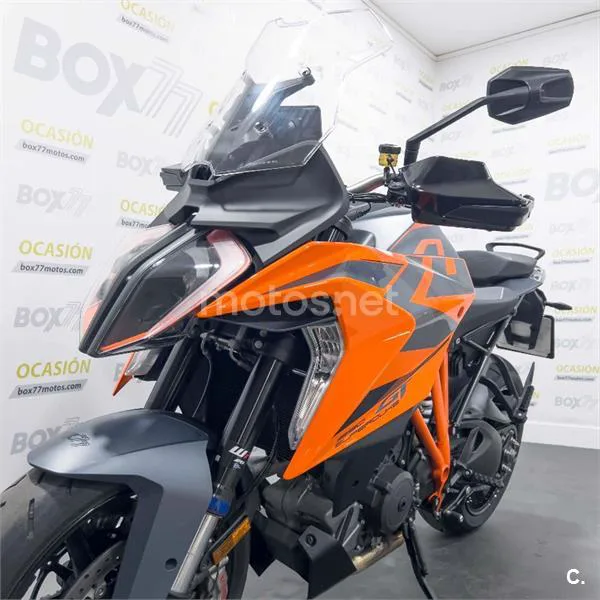 KTM 1290 Super Duke GT – Vista 21