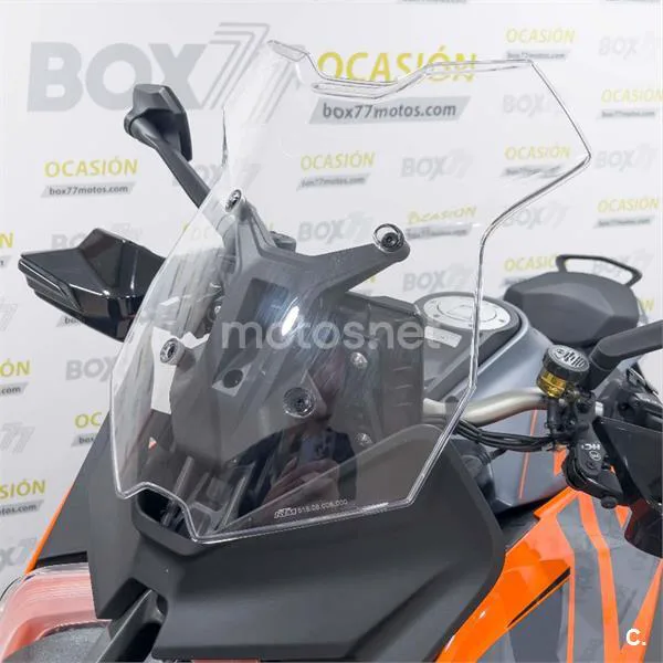 KTM 1290 Super Duke GT – Vista 24