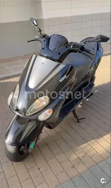 Yamaha YP Majesty 180 – Vista 5