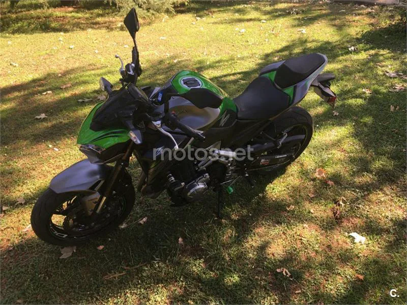 Kawasaki Z900 – Vista 4