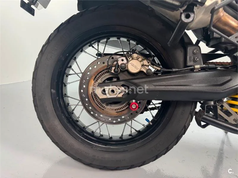 Triumph Tiger 800 XC – Vista 11