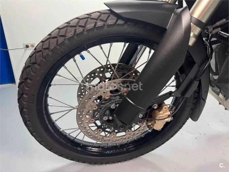 Triumph Tiger 800 XC – Vista 13