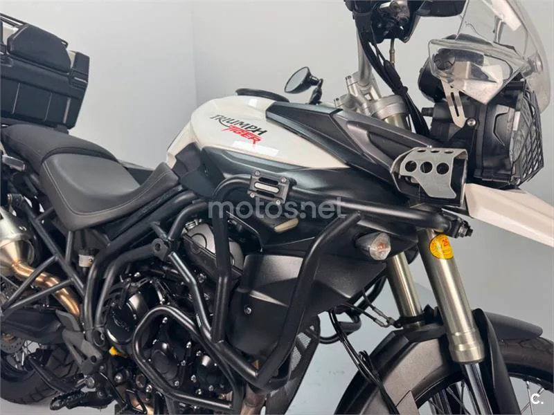 Triumph Tiger 800 XC – Vista 3