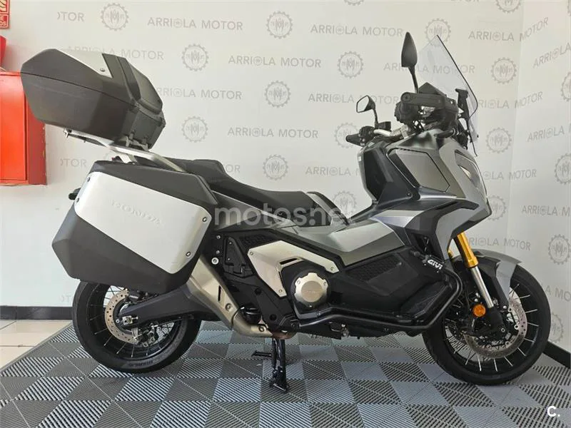 Honda X-ADV – Vista 6