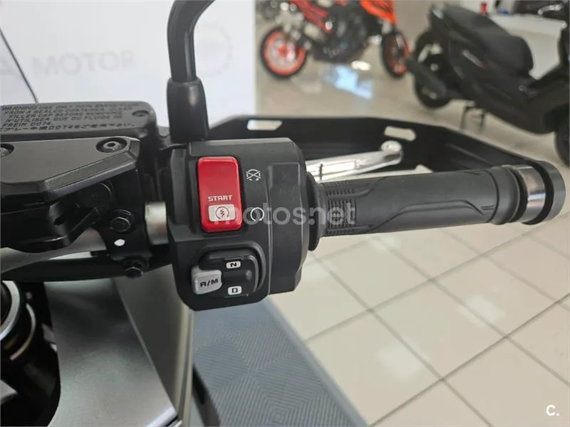 Honda X-ADV – Vista 10