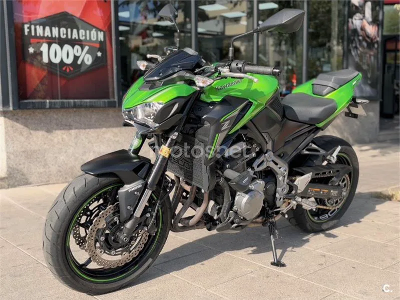 Kawasaki Z900 – Vista 5