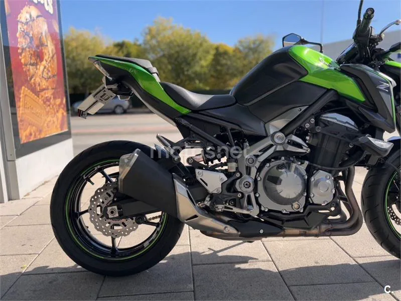 Kawasaki Z900 – Vista 9
