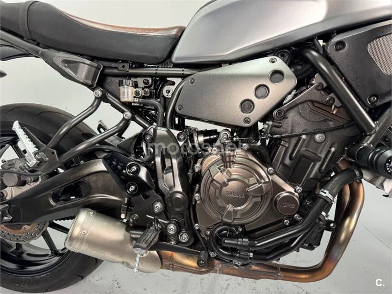 Yamaha XSR 700 – Vista 5