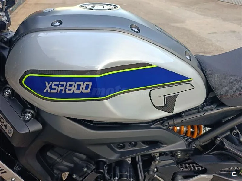 Yamaha XSR 900 – Vista 12