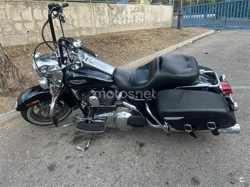 Harley-Davidson Road King Classic – Vista 7