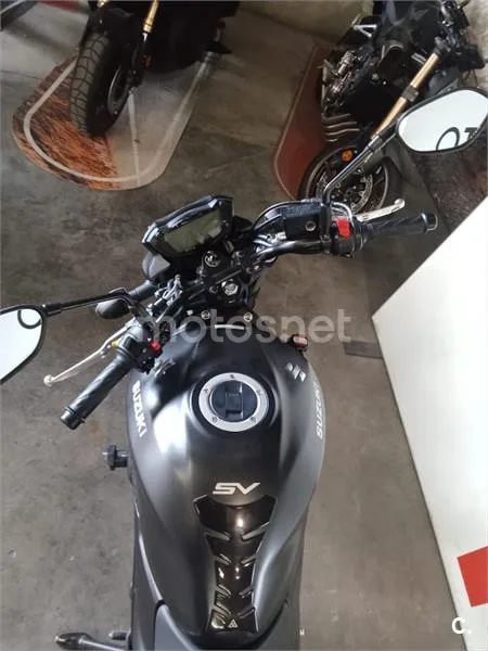 Suzuki SV 650 – Vista 6