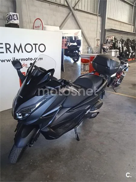 Honda Forza 125 – Vista 3