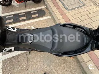 Yamaha TMAX 560 – Vista 5