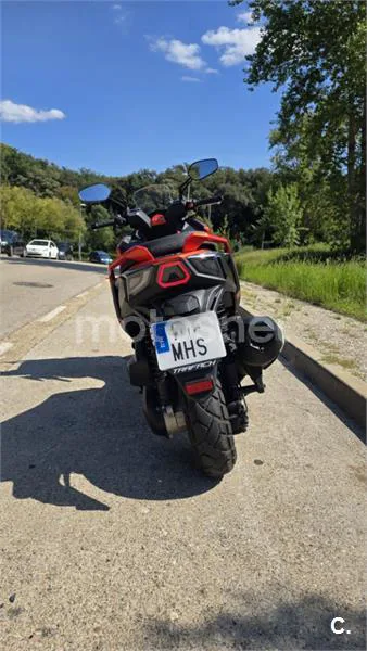 Kymco DTX 125 – Vista 11