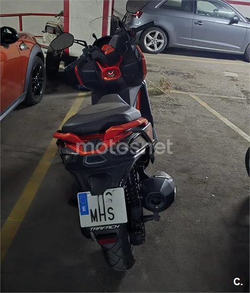 Kymco DTX 125 – Vista 9
