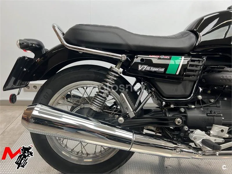 Moto Guzzi V7 III – Vista 5