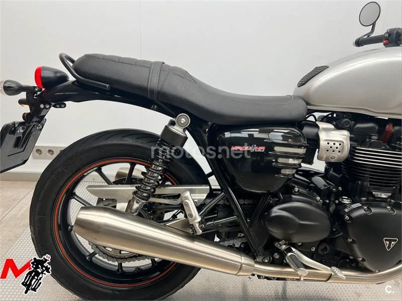 Triumph Street Twin – Vista 5
