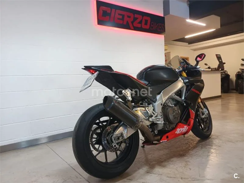 Aprilia RSV4 Factory – Vista 6