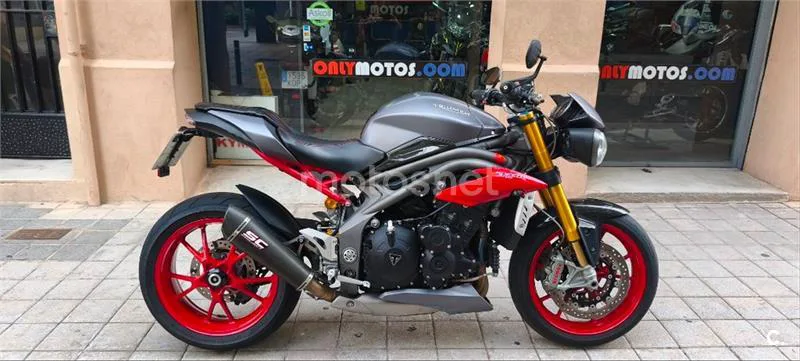 Triumph Speed Triple – Vista 12