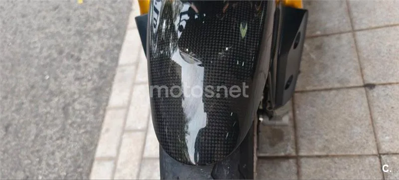 Triumph Speed Triple – Vista 27