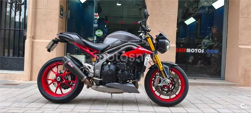 Triumph Speed Triple – Vista 33