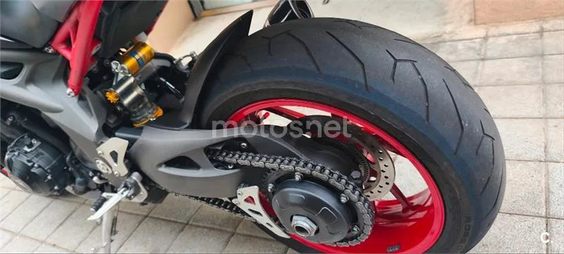 Triumph Speed Triple – Vista 41