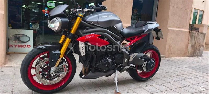 Triumph Speed Triple – Vista 47