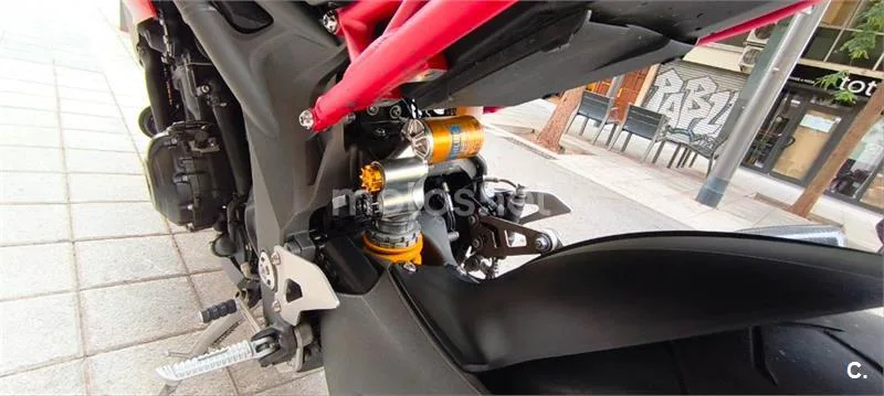 Triumph Speed Triple – Vista 8