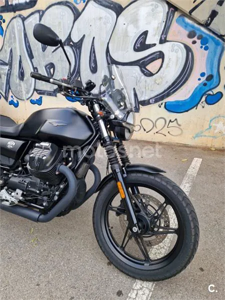 Moto Guzzi V7 – Vista 8