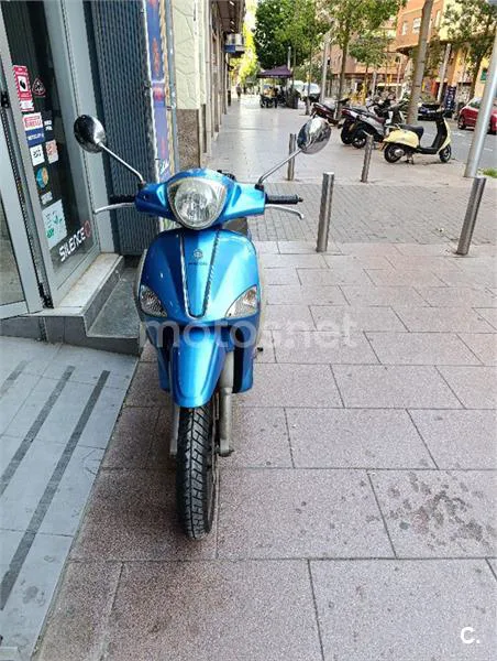 Piaggio Liberty 125 – Vista 4