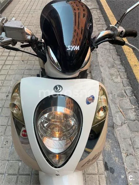 SYM Mio 100 – Vista 8